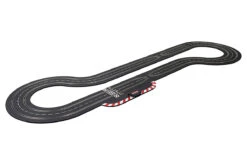 Carrera 20025243 Evolution Autorennbahn-Set "Mario Kart" Maßstab 1:32