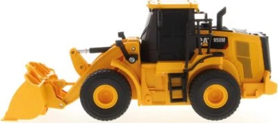 CARRERA RC - 1:35 RC CAT 950M - Ferngesteuerter Caterpillar Radlader - Wheel Loader 6 CARRERA RC - 1:35 RC CAT 950M - Ferngesteuerter Caterpillar Radlader - Wheel Loader – Bild 4